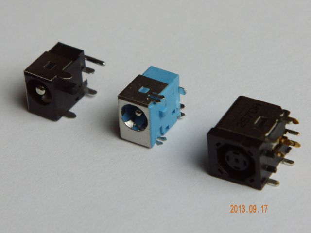 wymiana gniazda w laptopie